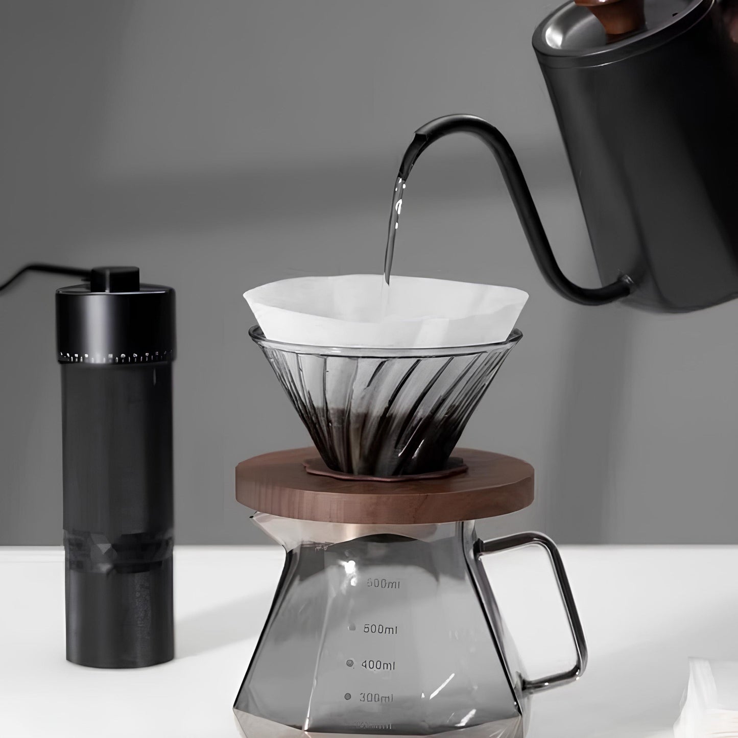Coffee Brewing V60 Set with Walnut Wood Holder and Sharing Pot
